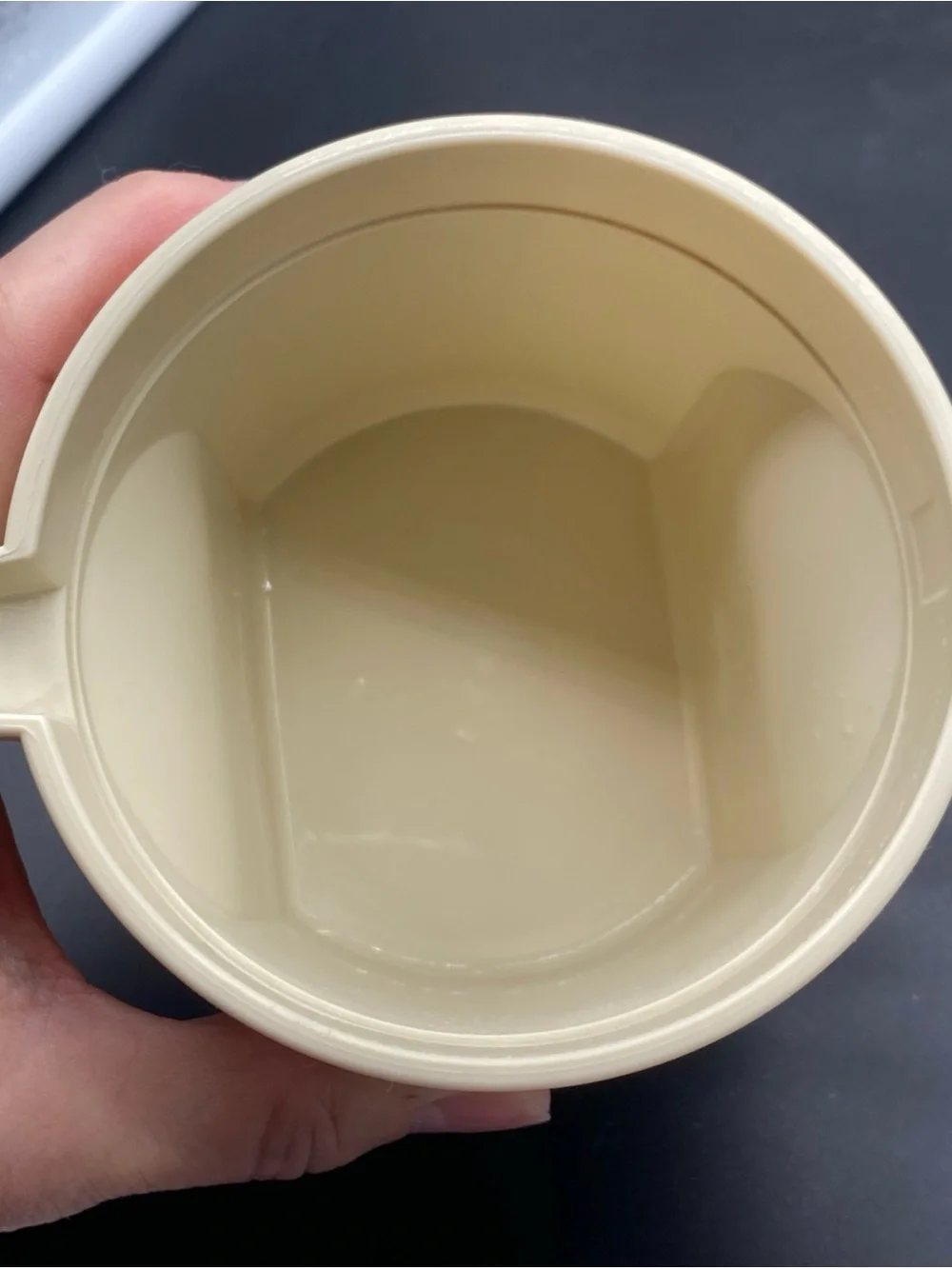 Tupperware Creamer 1414-4 Almond
